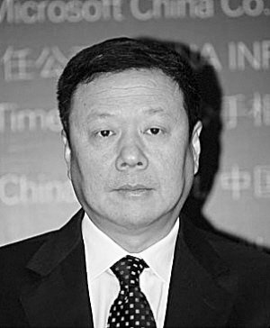 49岁杨杰接替王晓初任中国电信集团总经理