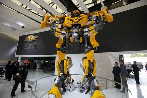 叶永明：“高位接盘”上海通用 