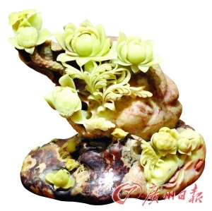 切莫一棒子打死“文交所”