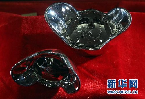 国内银价破9000元大关 疯狂白银蕴藏多少风险