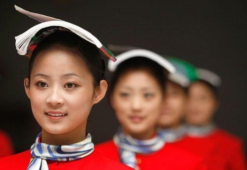 空姐收入支出曝光 薪酬差距越来越大(组图)