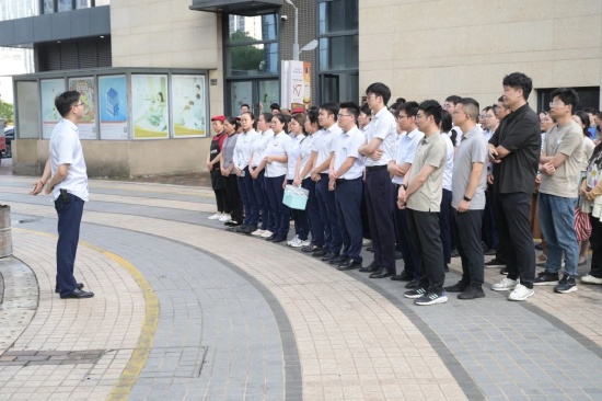 九江银行赣州分行开展消防安全知识专项培训及应急疏散演练