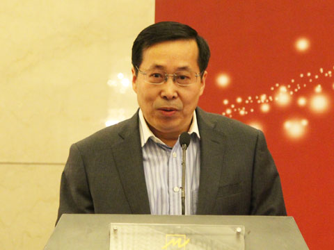 图为保监会保险消费者权益保护局局长吕宙